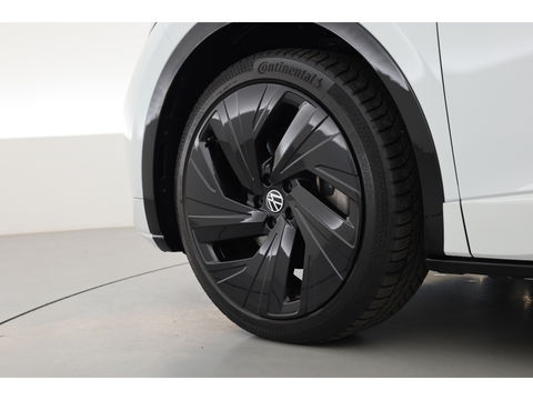 Volkswagen ID.4 First 77 kWh | Pano | Adapt. Cruise | 360cam | IQ. Light | Warmtepomp | 21''