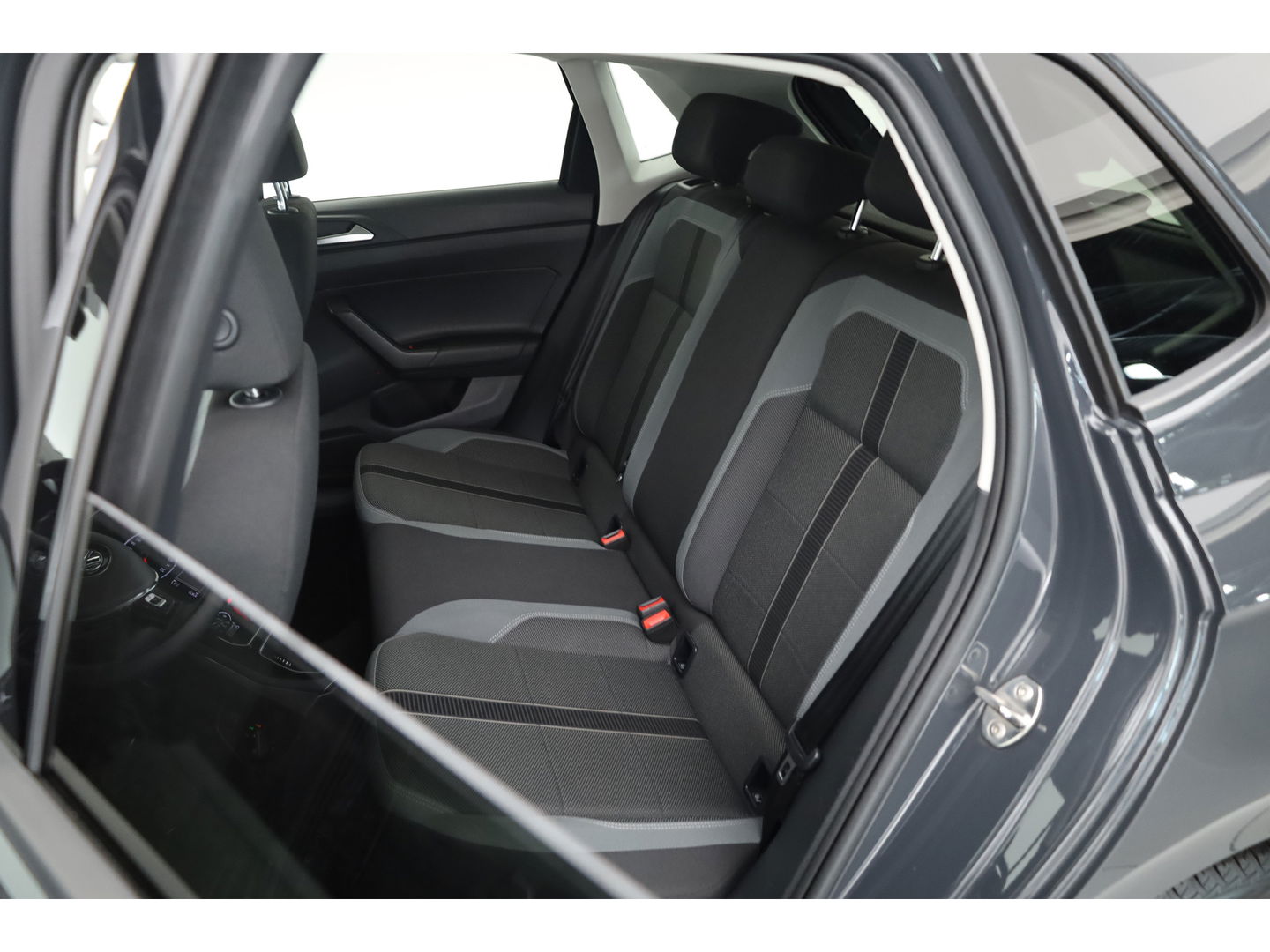 Volkswagen Polo 1.0 TSI Highline | Navi | All Seasons | PDC  V+A | Stoelverw. | Bluetooth