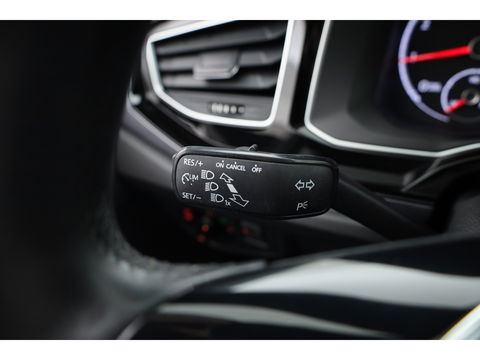 Volkswagen Polo 1.0 TSI Highline | Navi | All Seasons | PDC  V+A | Stoelverw. | Bluetooth