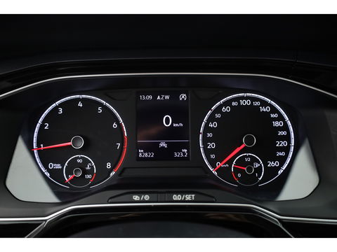 Volkswagen Polo 1.0 TSI Highline | Navi | All Seasons | PDC  V+A | Stoelverw. | Bluetooth