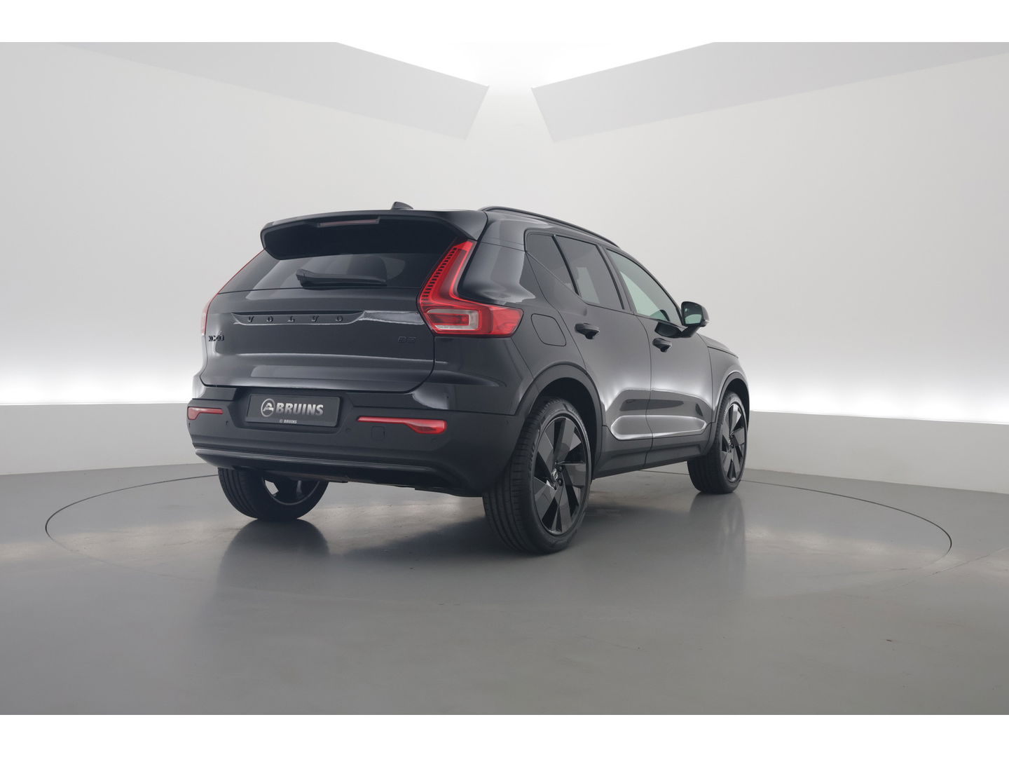 Volvo XC40 2.0 B3 Plus Black Edition 360 camera, Blis, ACC, Pixel LED