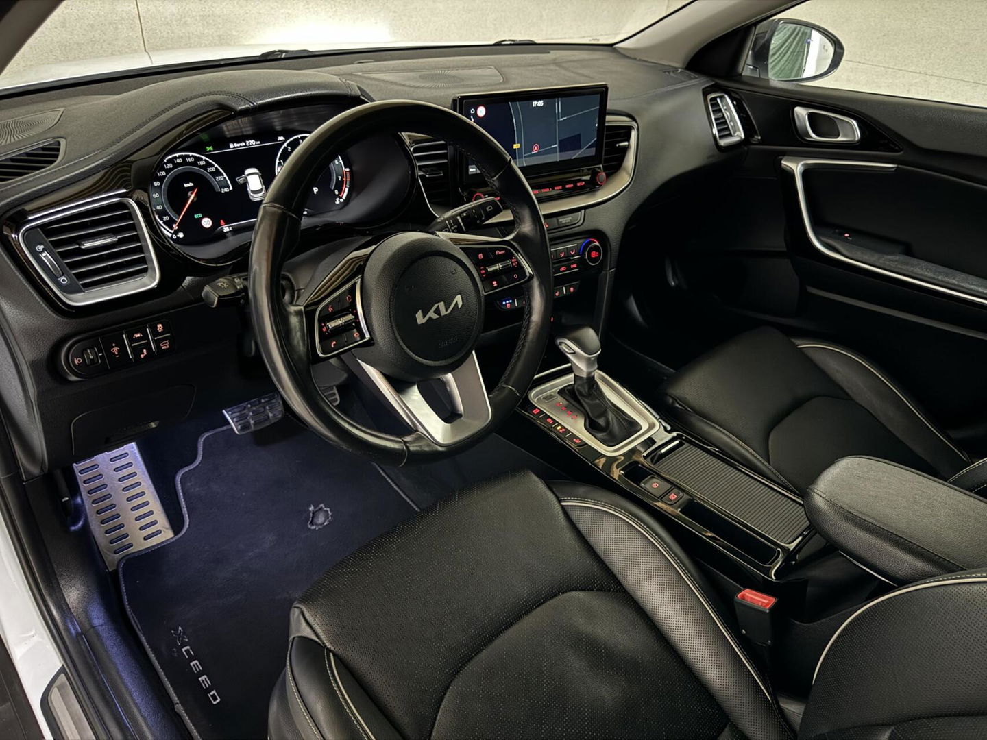 Kia XCeed 1.5 T-GDI Edition Pano Leer JBL CarPlay ACC NAP