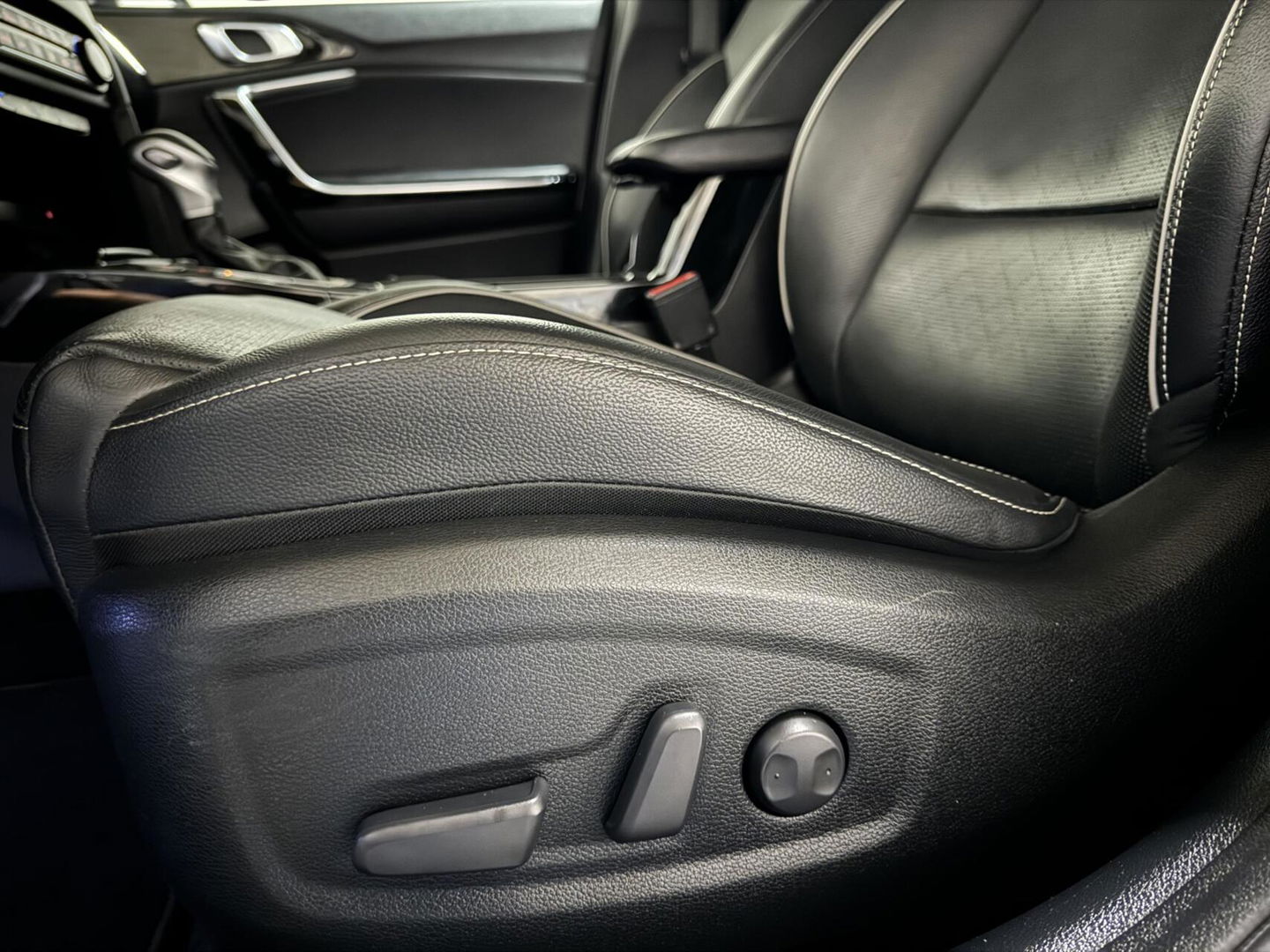 Kia XCeed 1.5 T-GDI Edition Pano Leer JBL CarPlay ACC NAP