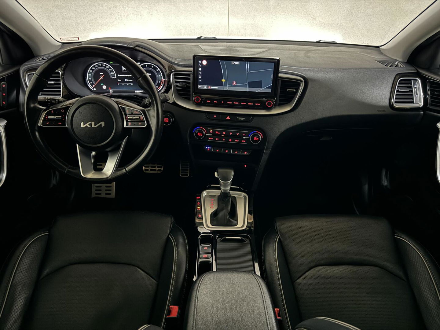 Kia XCeed 1.5 T-GDI Edition Pano Leer JBL CarPlay ACC NAP