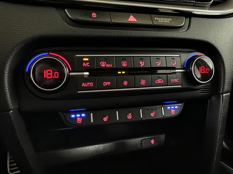 Kia XCeed 1.5 T-GDI Edition Pano Leer JBL CarPlay ACC NAP