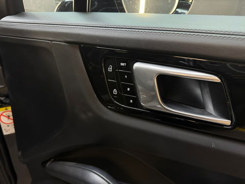 Porsche Cayenne Coupé 3.0 E-Hybrid Pano|Sportdesign|BOSE|VOL