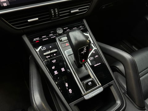 Porsche Cayenne Coupé 3.0 E-Hybrid Pano|Sportdesign|BOSE|VOL