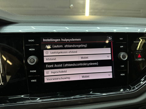 Volkswagen Polo 2.0 TSI GTI Pano|DCC|Beats|Keyles|Camera|VOL