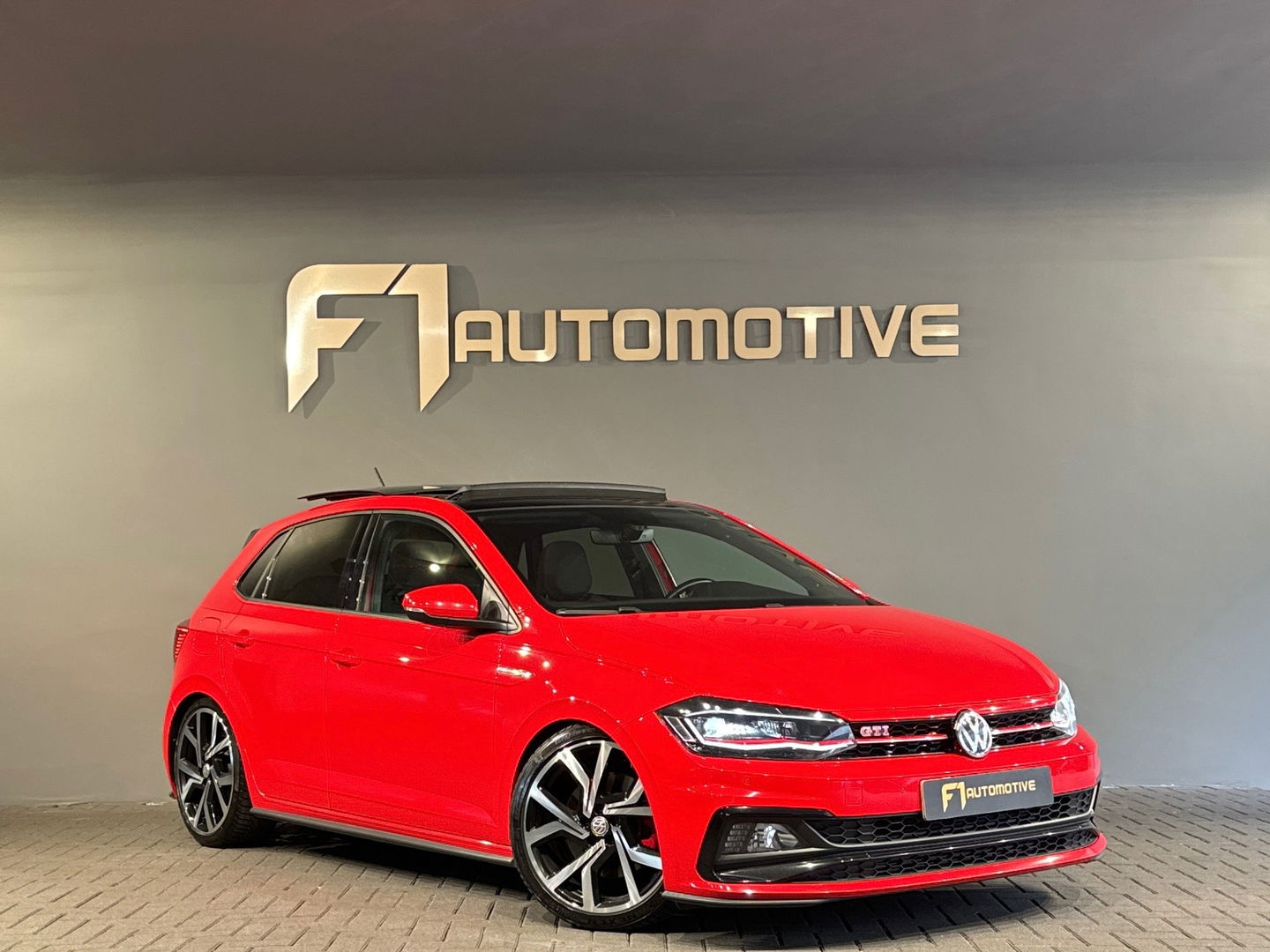 Volkswagen Polo 2.0 TSI GTI Pano|DCC|Beats|Keyles|Camera|VOL