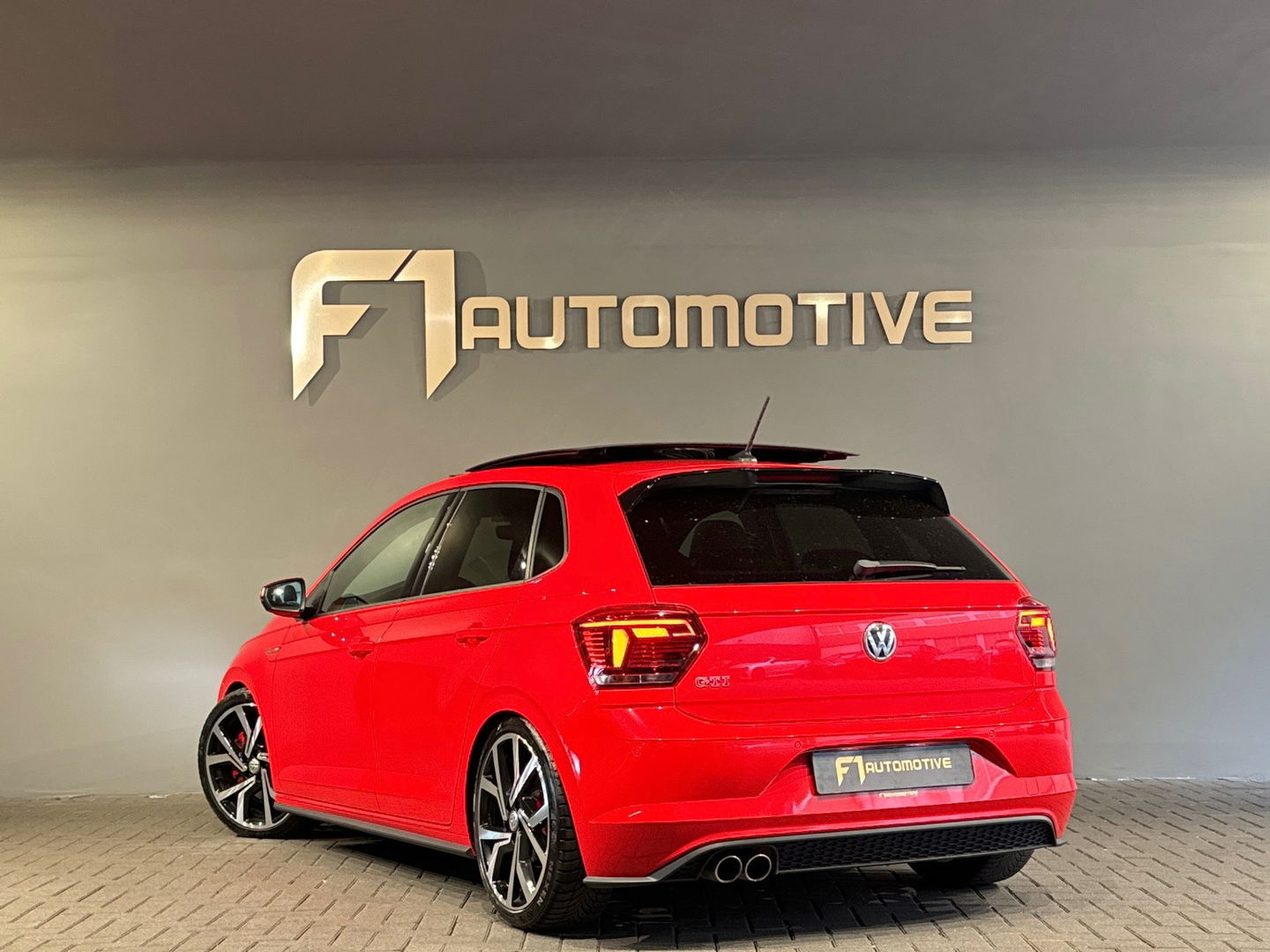 Volkswagen Polo 2.0 TSI GTI Pano|DCC|Beats|Keyles|Camera|VOL