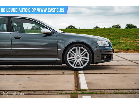 Audi A8 5.2 S8 V10
