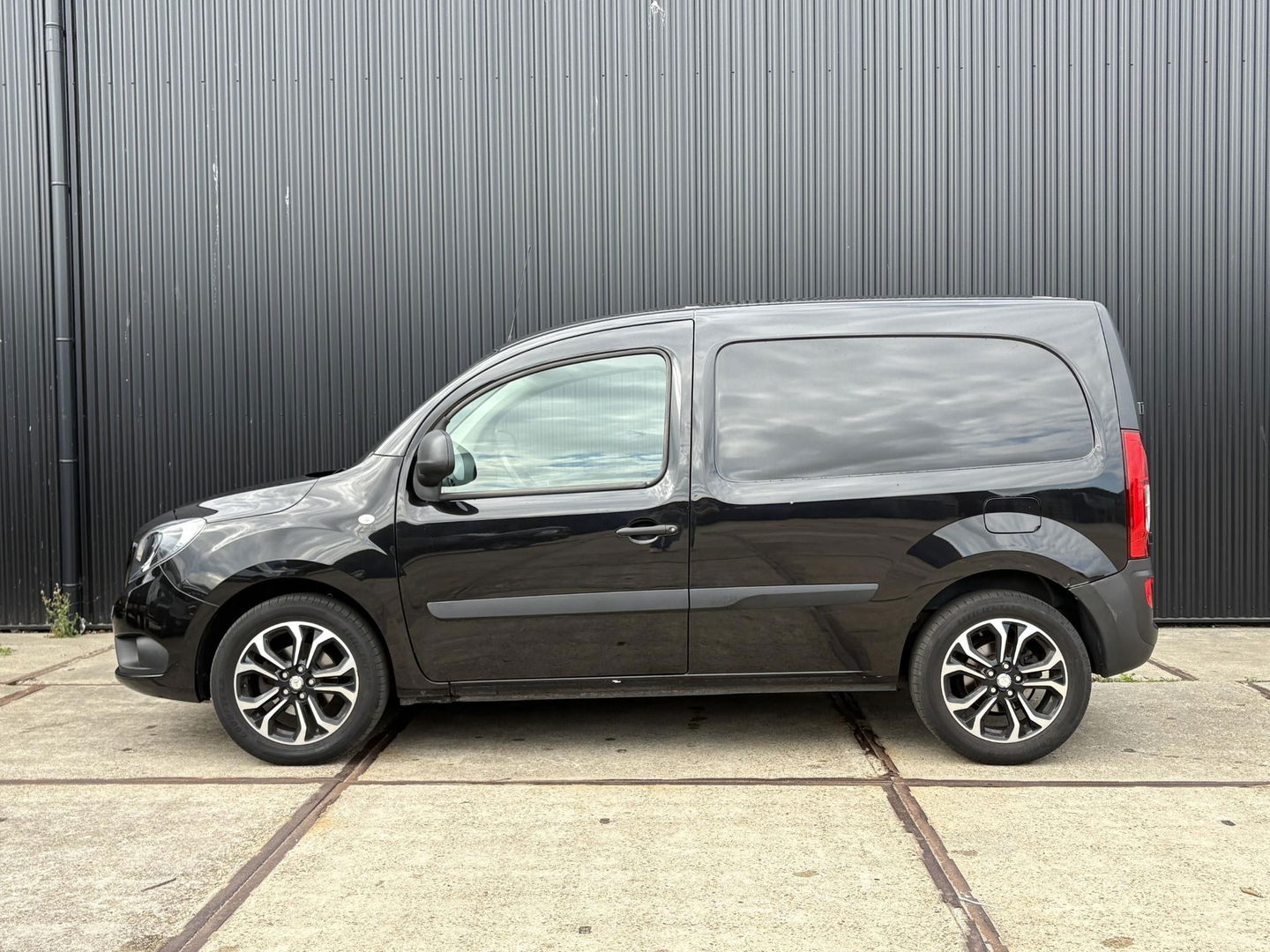 Mercedes-Benz Citan 108 CDI | Bluetooth | Schuifdeur | 17 inch LMV