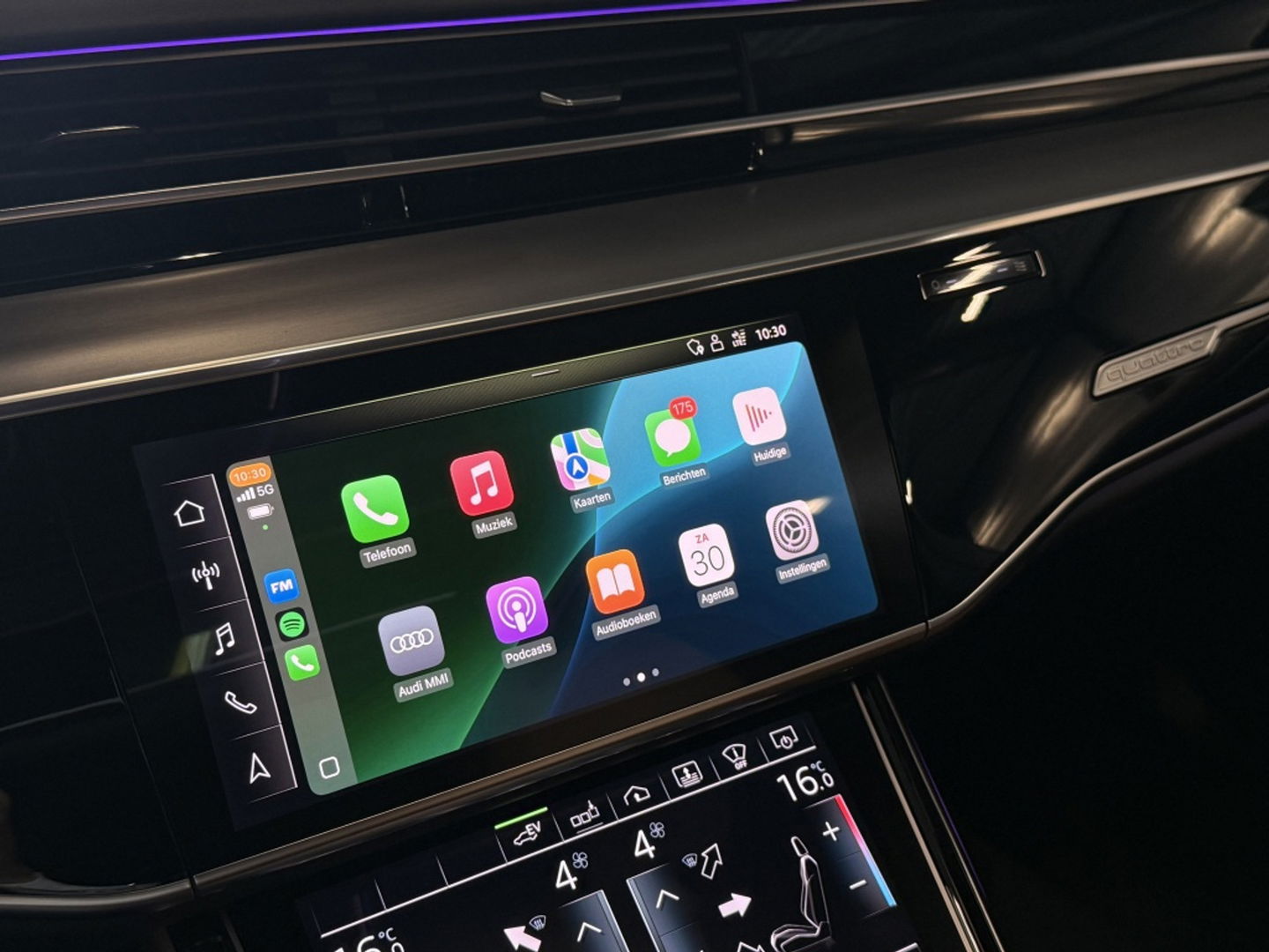 Audi A8 60 TFSIe LANG 449PK Quattro / Audi Exclusive / Laser / B&O