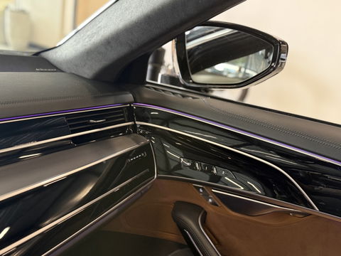 Audi A8 60 TFSIe LANG 449PK Quattro / Audi Exclusive / Laser / B&O