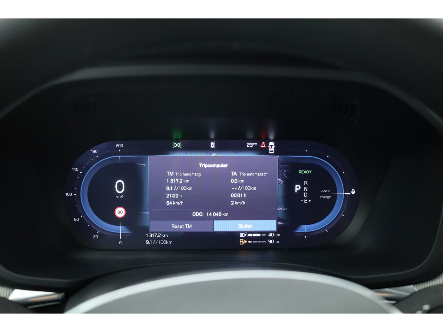 Volvo XC60 2.0 T6 Plug-in hybrid AWD Plus Dark Panorama-dak, Trekhaak, H&K Audio, ACC, Sportstoelen, 360 camera, 20 inch