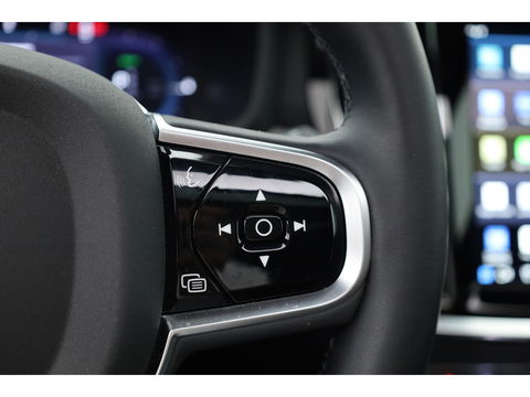 Volvo V60 2.0 T6 Plug-in hybrid AWD Plus Dark Panorama-dak, H&K audio, Trekhaak, 360 camera, ACC, Blis