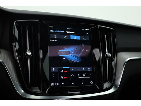 Volvo V60 2.0 T6 Plug-in hybrid AWD Plus Dark Panorama-dak, H&K audio, Trekhaak, 360 camera, ACC, Blis