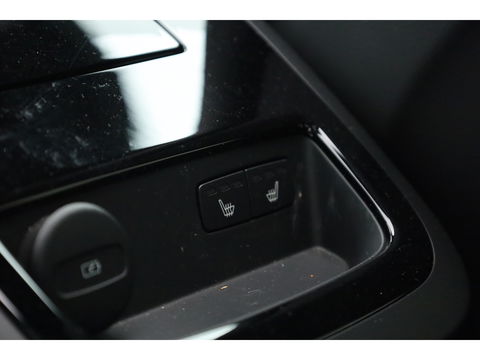 Volvo V60 2.0 T6 Plug-in hybrid AWD Plus Dark Panorama-dak, H&K audio, Trekhaak, 360 camera, ACC, Blis