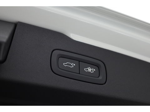 Volvo V60 2.0 T6 Plug-in hybrid AWD Plus Dark Panorama-dak, H&K audio, Trekhaak, 360 camera, ACC, Blis