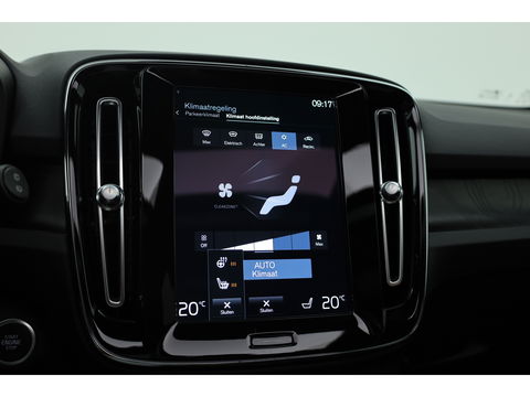 Volvo XC40 1.5 T5 Plug-in hybrid Ultimate Dark Panorama-dak, 360 camera, elek. stoelen, ACC, Blis
