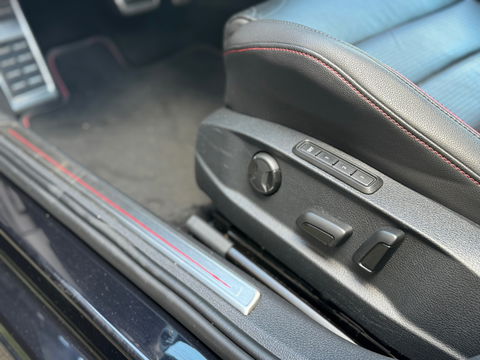 Volkswagen Golf GTI TCR 2.0 TSI 300PK|Pano|Akrapovic|Dynaudio|Memory|Leder|ACC|Carplay|Keyless|Camera|Bearlock