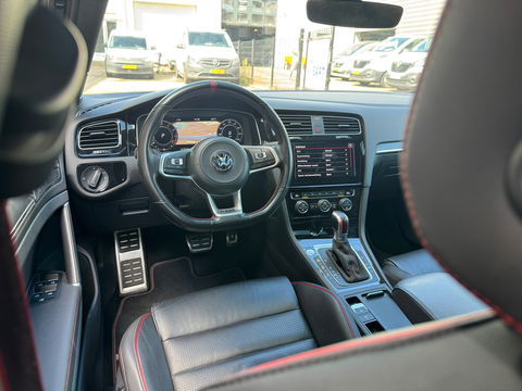 Volkswagen Golf GTI TCR 2.0 TSI 300PK|Pano|Akrapovic|Dynaudio|Memory|Leder|ACC|Carplay|Keyless|Camera|Bearlock