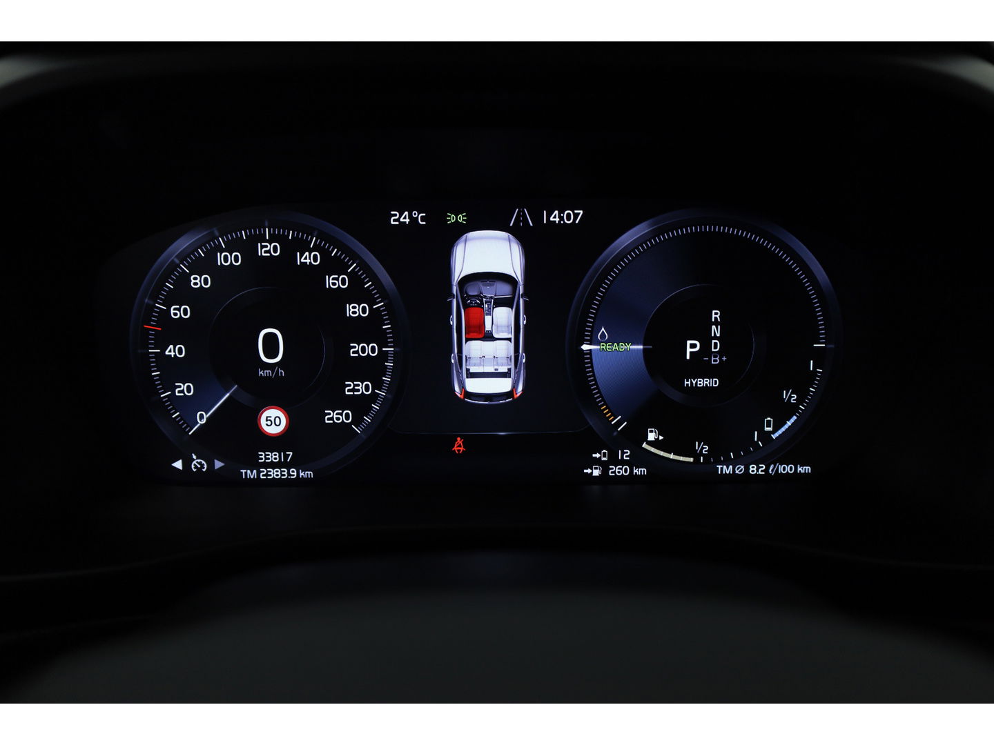 Volvo XC40 1.5 T5 Plug-in hybrid Plus Dark Facelift, Trekhaak, 20 inch, H&K Audio, elek. stoelen, ACC, Blis, stoel+ stuurverw.