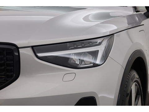 Volvo XC40 1.5 T5 Plug-in hybrid Plus Dark Facelift, Trekhaak, 20 inch, H&K Audio, elek. stoelen, ACC, Blis, stoel+ stuurverw.