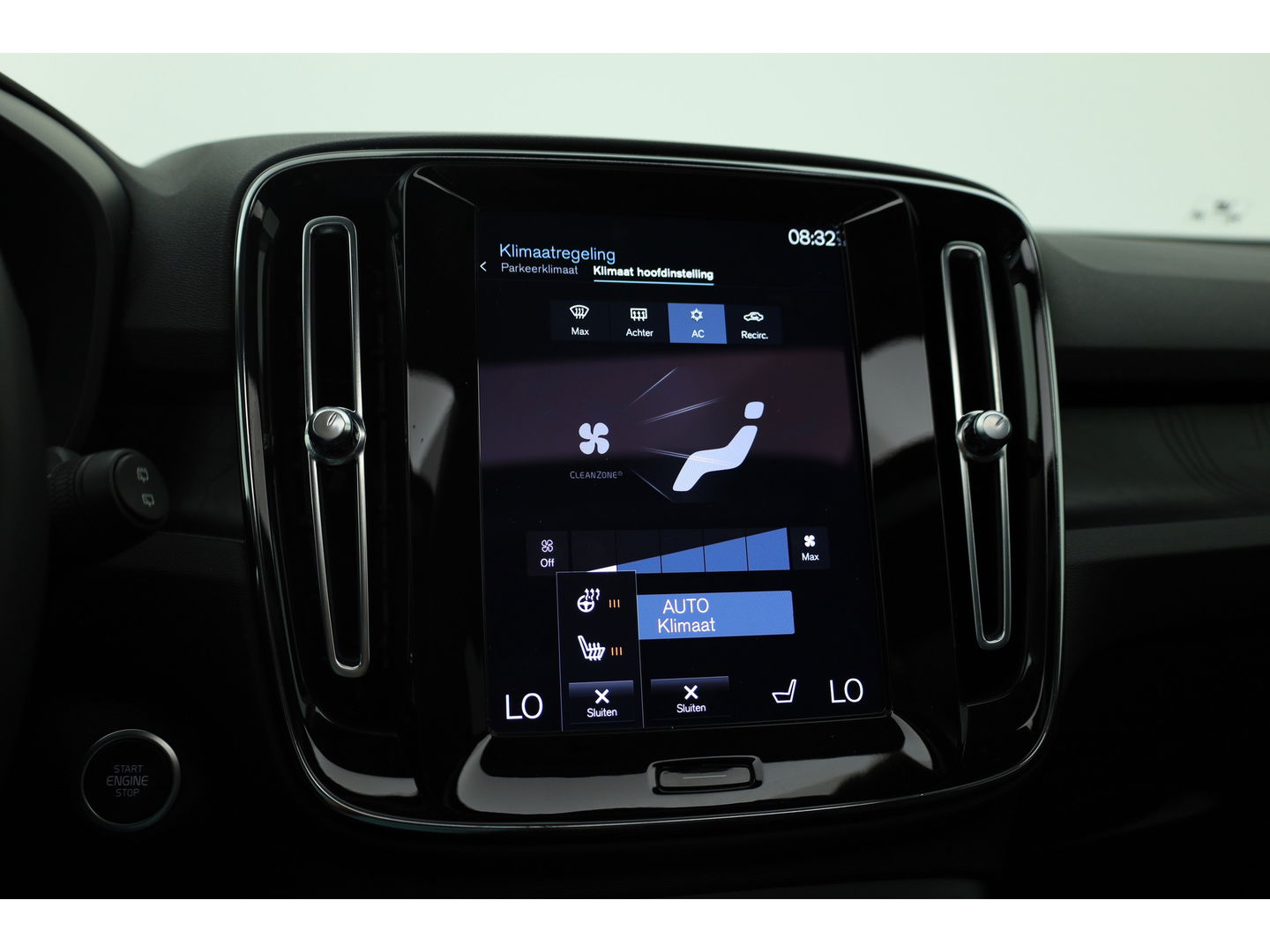 Volvo XC40 1.5 T5 Recharge Ultimate Dark Facelift | Pano | 360cam | Elek. Trekhaak | Harman Kardon | Pilot Assist