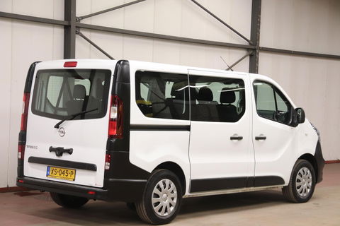 Opel Vivaro Combi PERSONENVERVOER 9 LEASE 258 EURO PER MAAND Opel Vivaro Combi PERSONENVERVOER 9 LEASE 366 EURO PER MAAND