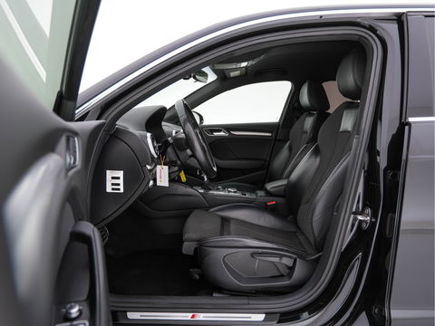 Audi A3 Sportback 1.5 TFSI CoD S-Line-Sportpack Edition Aut. *FULL-LED | LEATHER-FABRIC | NAVI-FULLMAP | SPORT-SEATS | AUDI-SOUND | ECC | PDC | PRIVACY-GLASS | CRUISE | 18''ALU*