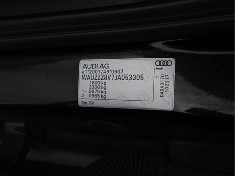 Audi A3 Sportback 1.5 TFSI CoD S-Line-Sportpack Edition Aut. *FULL-LED | LEATHER-FABRIC | NAVI-FULLMAP | SPORT-SEATS | AUDI-SOUND | ECC | PDC | PRIVACY-GLASS | CRUISE | 18''ALU*
