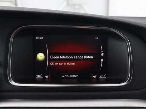 Volvo V40 1.5 T3 Polar+ Sport | Panoramadak | Stoelverwarming | Camera | Full LED | Navigatie | Park Assist | Harman/Kardon | Keyless | R Design