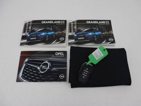 Opel Grandland X 1.6 Turbo Hybrid Ultimatie | Stoelventilatie | 360 Camera | Trekhaak | Carplay | Leder | Memory | Adaptive cruise | Full LED | Navigatie | PHEV | Plug In