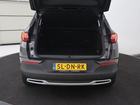 Opel Grandland X 1.6 Turbo Hybrid Ultimatie | Stoelventilatie | 360 Camera | Trekhaak | Carplay | Leder | Memory | Adaptive cruise | Full LED | Navigatie | PHEV | Plug In