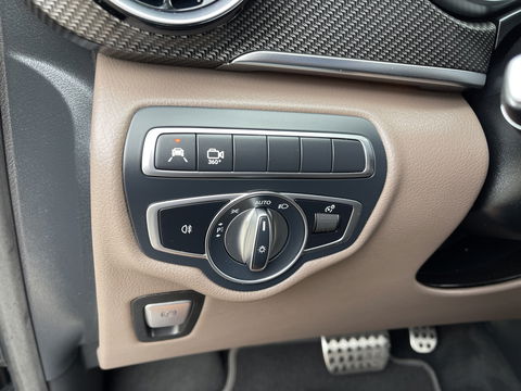 Mercedes-Benz V-Klasse 300d 237pk Extra Lang DC 5 persoons Avantgarde Edition / vaste prijs rijklaar € 52.950 ex btw / lease vanaf € 864 / AMG / burmester / leer / camera / originele Nedelandse bus !