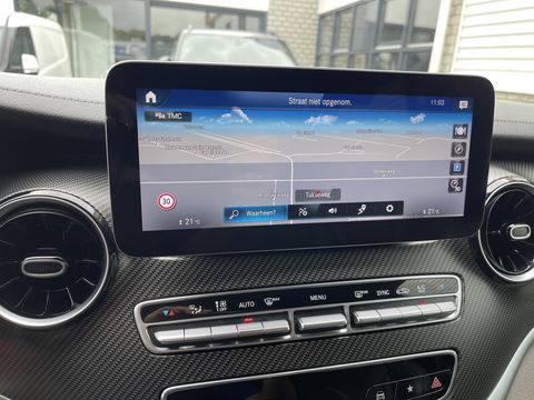 Mercedes-Benz V-Klasse 300d 237pk Extra Lang DC 5 persoons Avantgarde Edition / vaste prijs rijklaar € 52.950 ex btw / lease vanaf € 864 / AMG / burmester / leer / camera / originele Nedelandse bus !