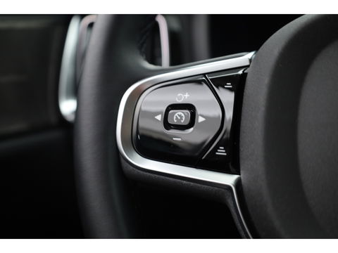 Volvo V60 2.0 T6 Plug-in hybrid AWD Plus Bright | H&K Audio | 360 camera | ACC | Blis | 4x stoel + stuurverw. |