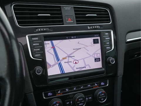Volkswagen Golf 1.4 TSI GTE Executive-Plus Pack Aut. *PANO | LUXURY-LEATHER | ADAPTIVE-CRUISE | FULL-LED | KEYLESS | CAMERA | NAVI-FULLMAP | ECC | PDC | TOWBAR | SHIFT-PADDLES | HEATED-SPORTSEATS | PRIVACY-GLASS | 18''ALU*