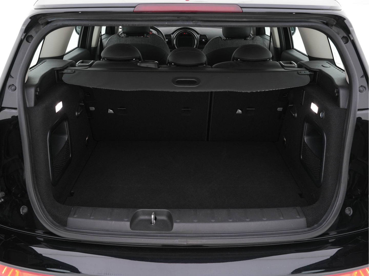 MINI Clubman 1.5 Cooper Chili (INCL-BTW) Aut. *LEATHER-MICROFIBRE | FULL-LED | KEYLESS | NAVI-FULLMAP | SPORT-SEATS | ECC | PDC | CRUISE | 18''ALU*