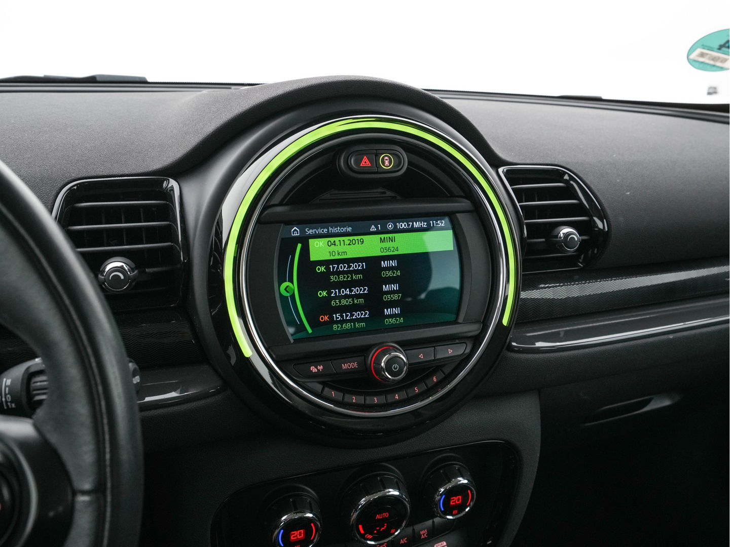 MINI Clubman 1.5 Cooper Chili (INCL-BTW) Aut. *LEATHER-MICROFIBRE | FULL-LED | KEYLESS | NAVI-FULLMAP | SPORT-SEATS | ECC | PDC | CRUISE | 18''ALU*