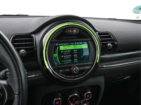 MINI Clubman 1.5 Cooper Chili (INCL-BTW) Aut. *LEATHER-MICROFIBRE | FULL-LED | KEYLESS | NAVI-FULLMAP | SPORT-SEATS | ECC | PDC | CRUISE | 18''ALU*