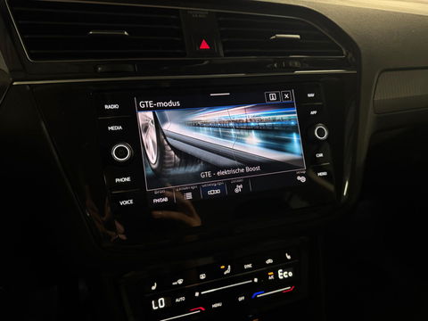 Volkswagen Tiguan 1.4 TSI eHybrid R-Line Business+ CAM HUD