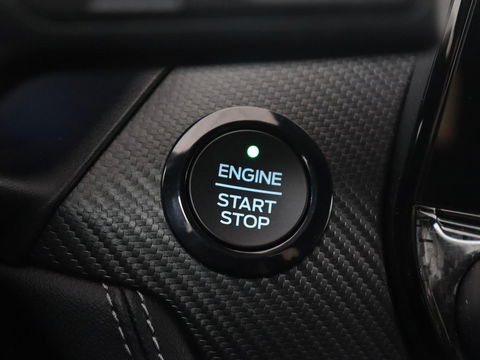 Ford Puma 1.0 EcoBoost Hybrid ST Line Vignale | Leder | Trekhaak | Massage | Stoel & stuurverwarming | Carplay | Navigatie | Keyless | Full LED