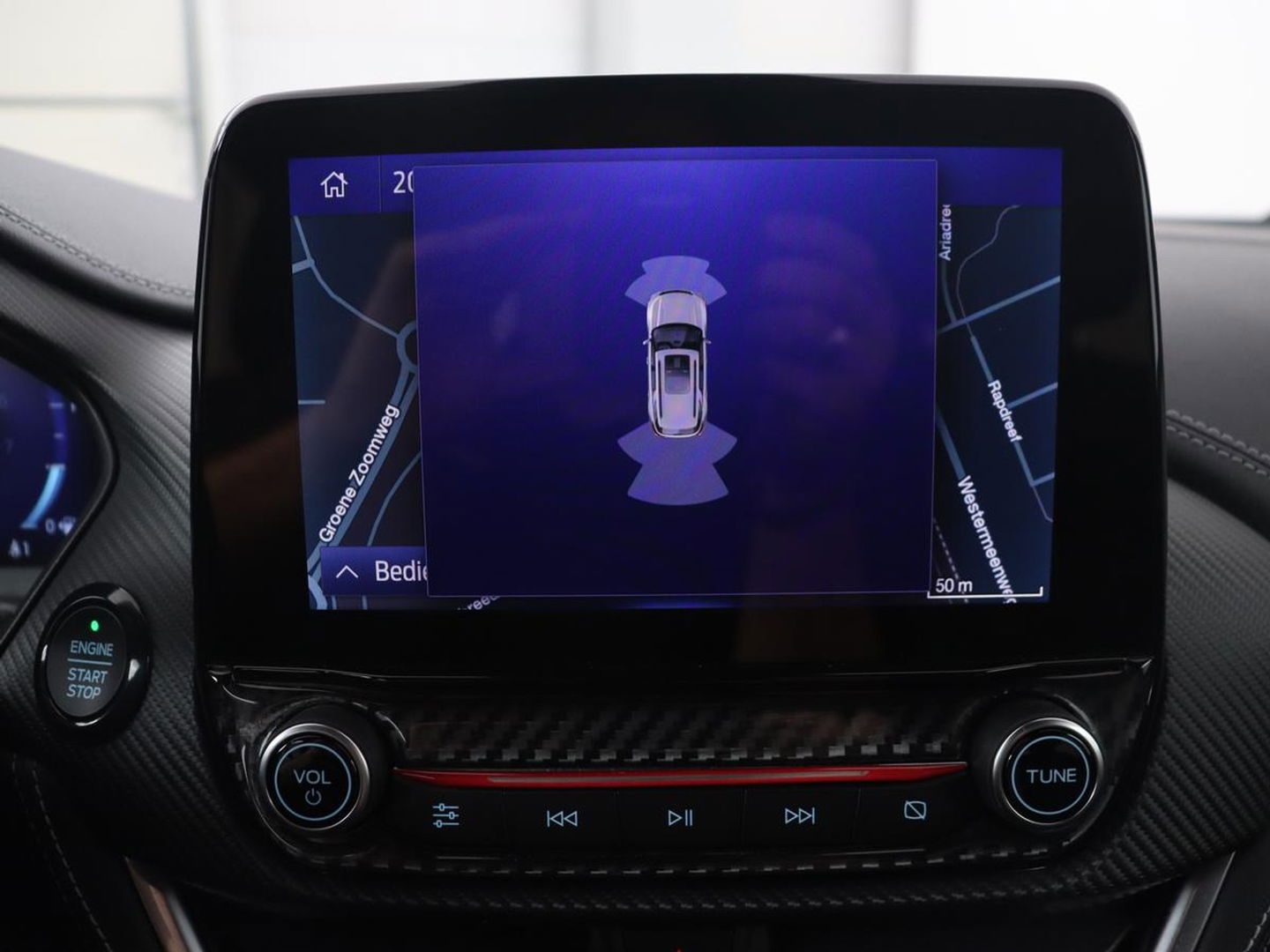Ford Puma 1.0 EcoBoost Hybrid ST Line Vignale | Leder | Trekhaak | Massage | Stoel & stuurverwarming | Carplay | Navigatie | Keyless | Full LED