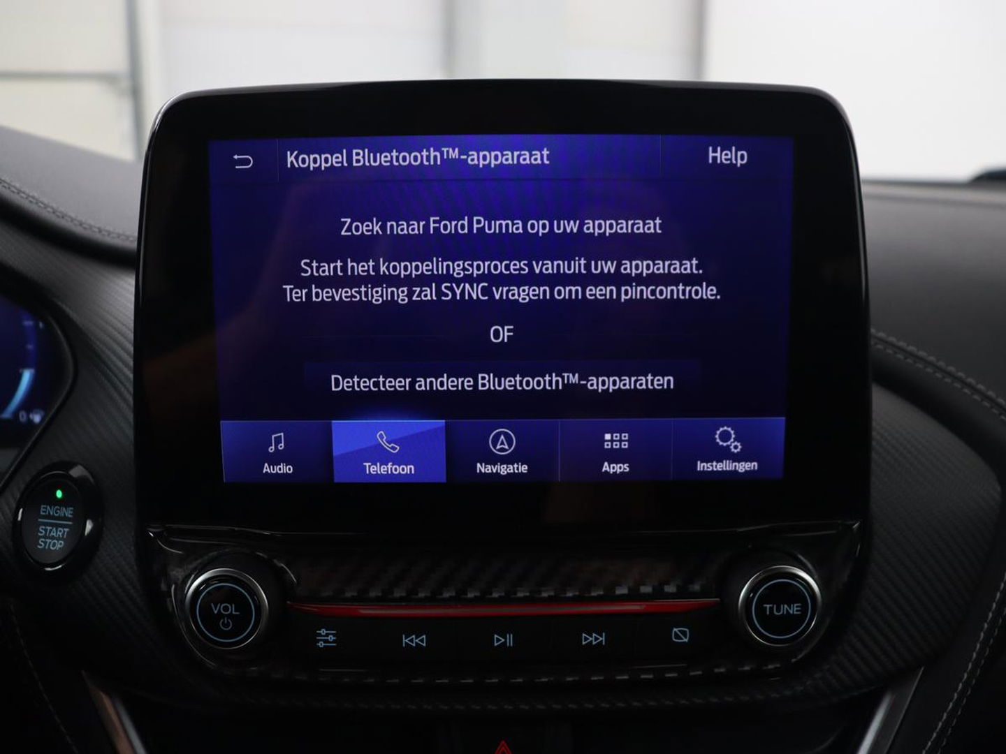 Ford Puma 1.0 EcoBoost Hybrid ST Line Vignale | Leder | Trekhaak | Massage | Stoel & stuurverwarming | Carplay | Navigatie | Keyless | Full LED