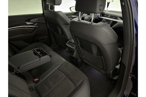 Audi e-tron 55 Quattro S-line 95 kWh b&o Pano Sfeer Memory ACC LED 21"LMV Trekhaak Virtual Carplay Clima Navi PDC