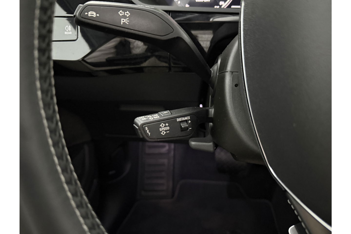 Audi e-tron 55 Quattro S-line 95 kWh b&o Pano Sfeer Memory ACC LED 21"LMV Trekhaak Virtual Carplay Clima Navi PDC
