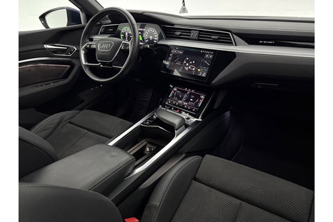 Audi e-tron 55 Quattro S-line 95 kWh b&o Pano Sfeer Memory ACC LED 21"LMV Trekhaak Virtual Carplay Clima Navi PDC