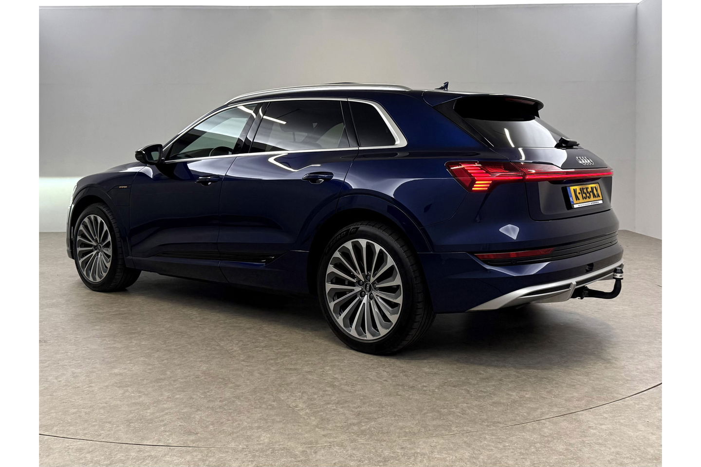 Audi e-tron 55 Quattro S-line 95 kWh b&o Pano Sfeer Memory ACC LED 21"LMV Trekhaak Virtual Carplay Clima Navi PDC